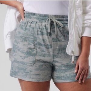 Athleta Farallon Green Gray Camo Shorts